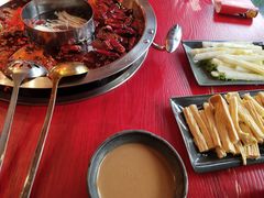 -谭鸭血老火锅(漳州路店)