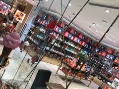 -VENCHI 闻绮(北京国贸商城店)