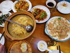 -鹤乡东北菜(崮山路店)