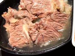 清炖牛腩清汤-新仙清汤牛腩(铜锣湾店)