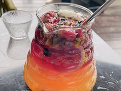 梦幻星空蝶豆花百香果绿茶-The Rug Cafe(王府中环店)