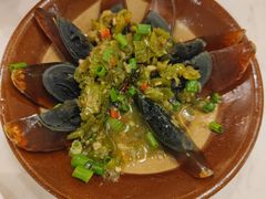 -李与白包子铺(桐梓林店)