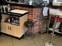 -裕记烧腊连锁餐饮(国商分店)