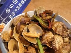 -华府九号海鲜烧烤大排档(龙域店)