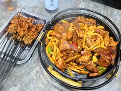 -夏都地标马一刀烤肉美食城