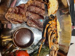 -万达文华酒店·48F云端窗景美食汇自助餐厅