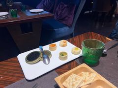 -YUE·6·西式融合餐厅(外滩六号店)