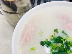 皮蛋猪肉粥-洪利粥店茶餐厅