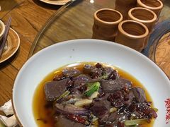-亮欢寨酸汤鱼(沙冲路店)