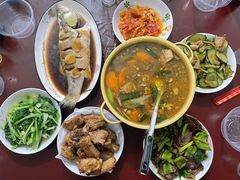 -皇冠幸福里动物奶油生日蛋糕(万达店)