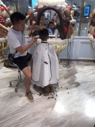 -SoSweet香港专业儿童美发沙龙(IFS国际金融店/春熙路店)