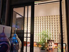 -洛缦音乐餐厅(工业展览馆万象城店)
