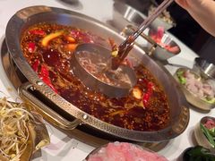 -潮火锅·麻辣牛肉火锅(观音桥方圆·LIVE店)