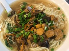 -重庆小面·抄手(解放碑好吃街店)