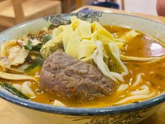 老酸菜牛腱子面-阿彬生炒牛肉面(解放路店)