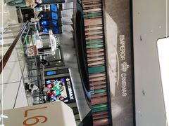 -英皇电影城(平安金融中心IMAX激光店)