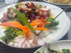 -四方小吃·白族庭院餐厅