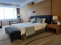 -海创大连科技交流中心(海事大学地铁站店)