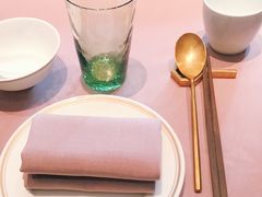 -新荣记(南京西路店)