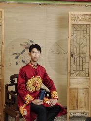 -现代经典婚纱摄影
