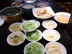 -八一路好吃街(雨田商务大厦店)