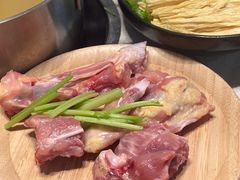 -煲王粤菜餐厅(中侨中心店)