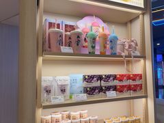 -奈雪的茶(湖滨银泰in77C区PRO店)