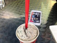 -DQ·蛋糕·冰淇淋(大宁国际商业广场店)