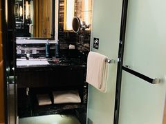 -中山利和希尔顿酒店