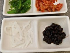 -豚妈妈汤饭·部队锅(南京东路店)