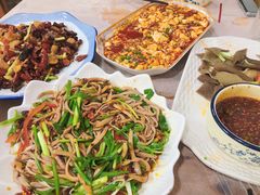 -洪霞餐馆