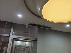 -圣呗口腔·舒适化种植牙·矫正中心(广州总院)
