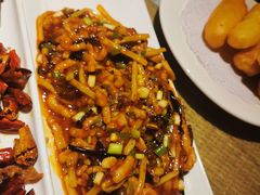 鱼香肉丝-渝信川菜 · 川味家常菜(长安店)