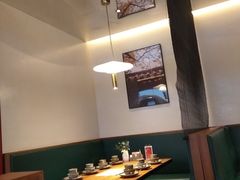 卡座-青年公社烤鸭(宝杨宝龙广场店)