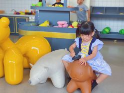 -BabyMonster小怪兽亲子派对·餐厅乐园(金月湾店)