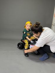 -童影世家儿童摄影(梨园店)