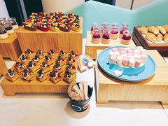 烧烤自助餐-水桶王国主题餐厅·聚会·生日派对·亲子活动·家庭套餐(亚龙湾希尔顿店)