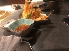 -铭牛烧肉·和牛海鲜自助(高新月牙湖店)