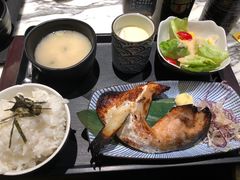 -家贺屋刺身寿司专门店