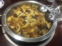 -菌之家·专业纯野生菌火锅·特色炒菌
