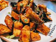 风味茄子-华盛园卷子王农家菜水库鱼