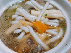 野菌汤-黄泥岗·地道湖北菜(奥特莱斯店)