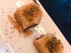 巴克拉瓦-Efes Turkish & Mediterranean Cuisine 艾菲斯餐厅(陆家嘴店)