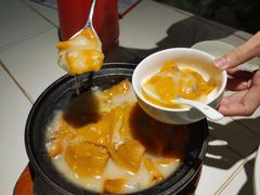 -阿瓦山寨·湘菜现炒·剁椒鱼头王(咸阳总店)