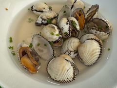 -品海楼·大连海胆锅贴馆(东港店)