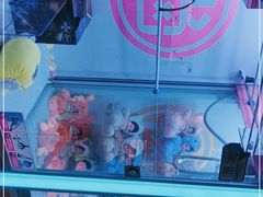 -爱玩嘉年华(龙湖源著天街店)