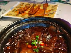 -蚝堡海鲜·威海菜·海肠捞饭·烧烤·亚洲吃蚝公司(幸福门店)