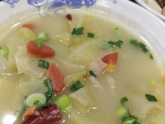 -蓝田九大碗民俗食府(蓝田店)