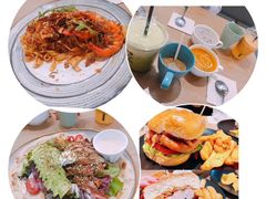 照烧鸡肉配牛油果拉法沙拉-HELLO 27 意面·沙拉·帕尼尼