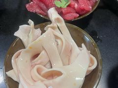 鲜猪黄喉-酒友老火锅(渝中店)